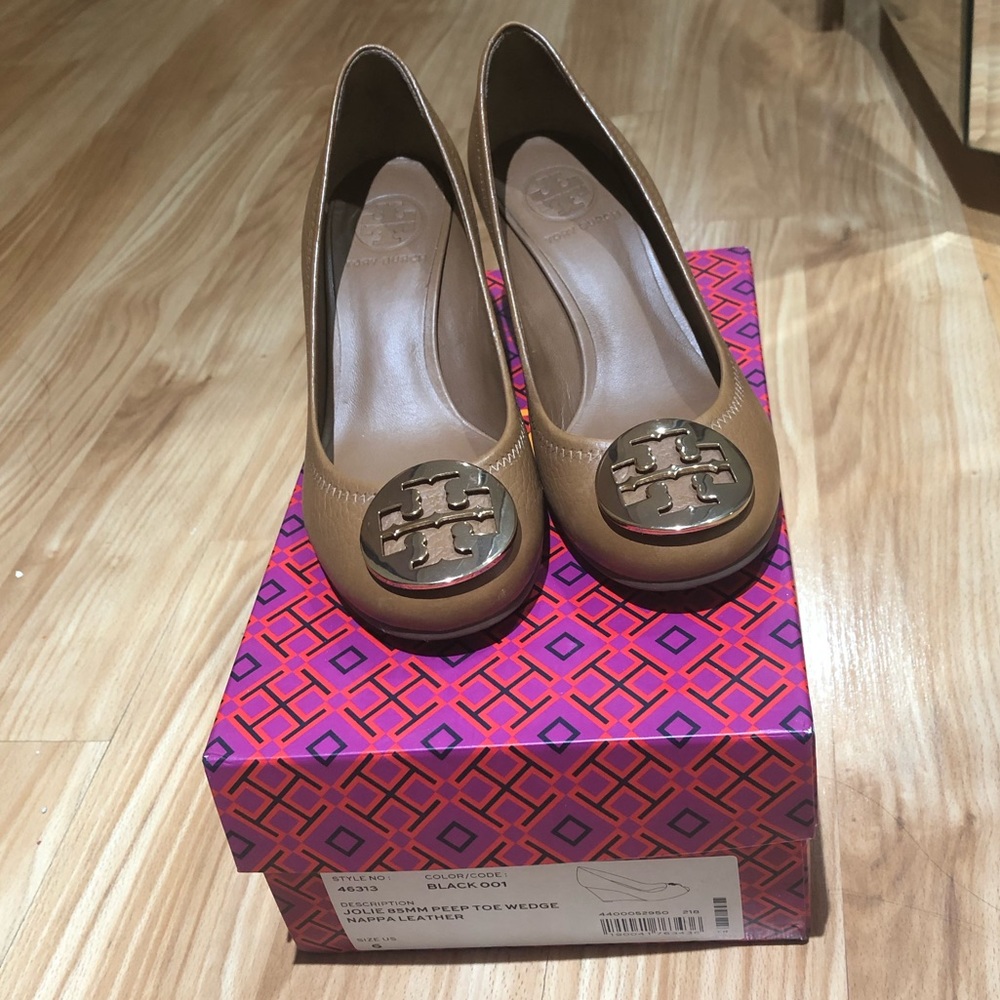 Tory Burch Light Brown Heels